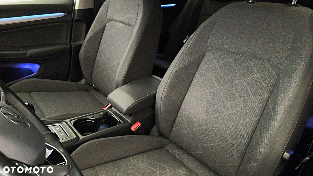 Volkswagen Golf 2.0 TDI Life - 11