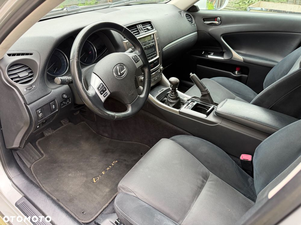 Lexus IS 200 D Classic - 5