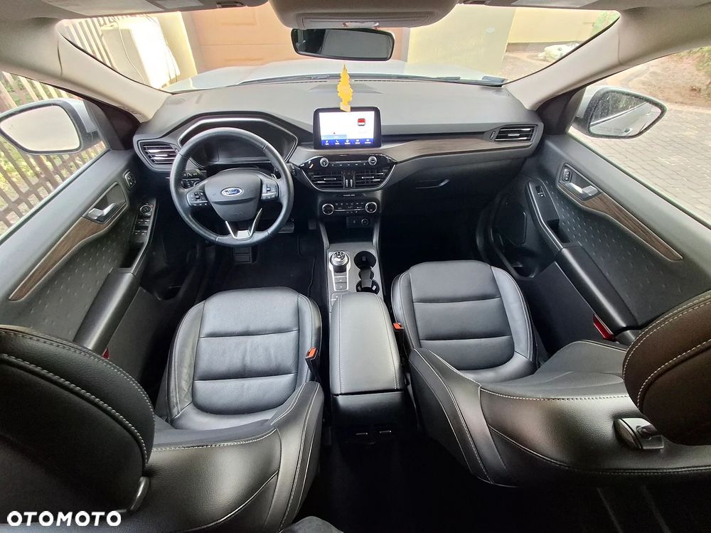Ford Escape 2.0 EcoBoost AWD Titanium - 18