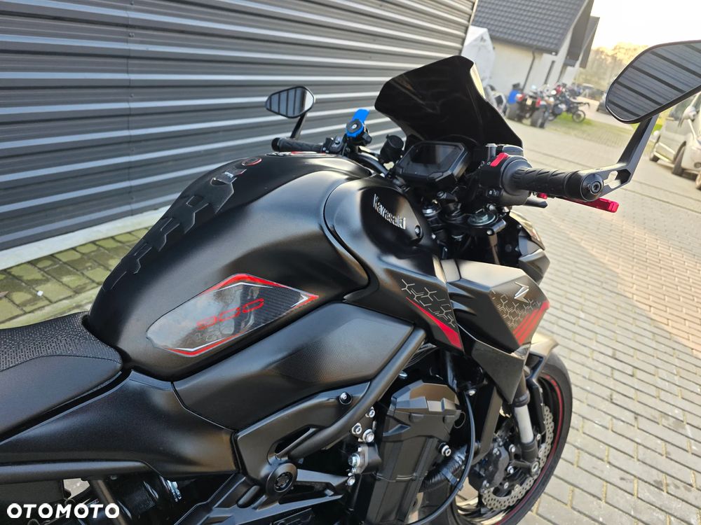 Kawasaki Z 900 - 32