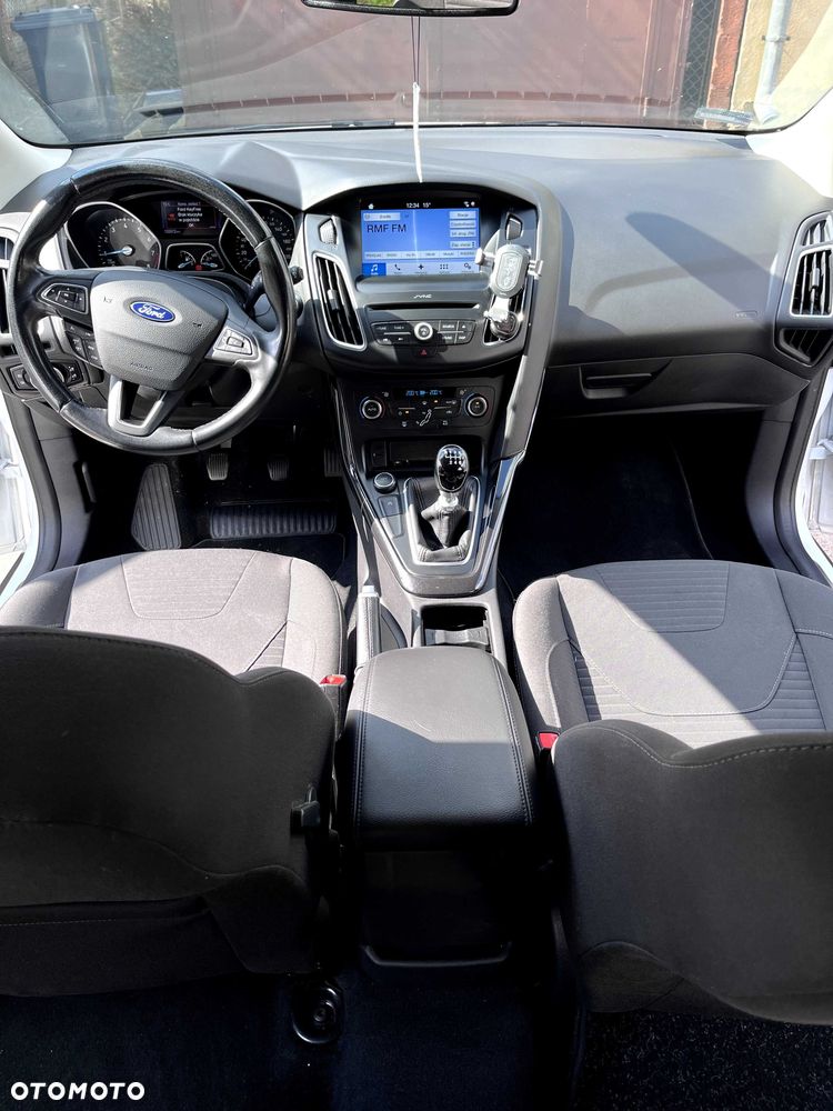 Ford Focus - 6