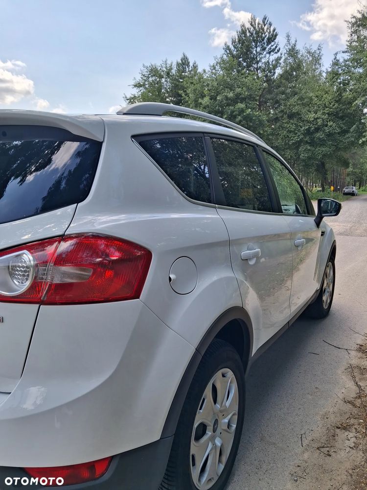 Ford Kuga 2.0 TDCi Trend - 4