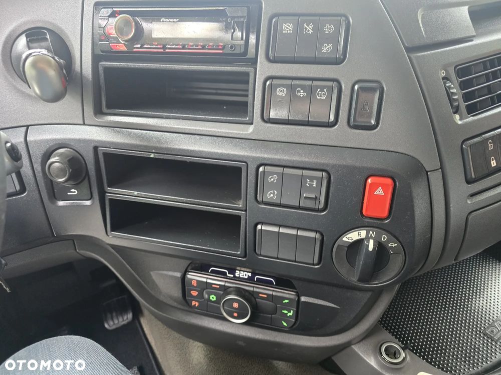 DAF XF 480 Space cab - 12