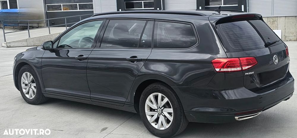 Volkswagen Passat 2.0 TDI (BlueMotion Technology) Trendline - 3