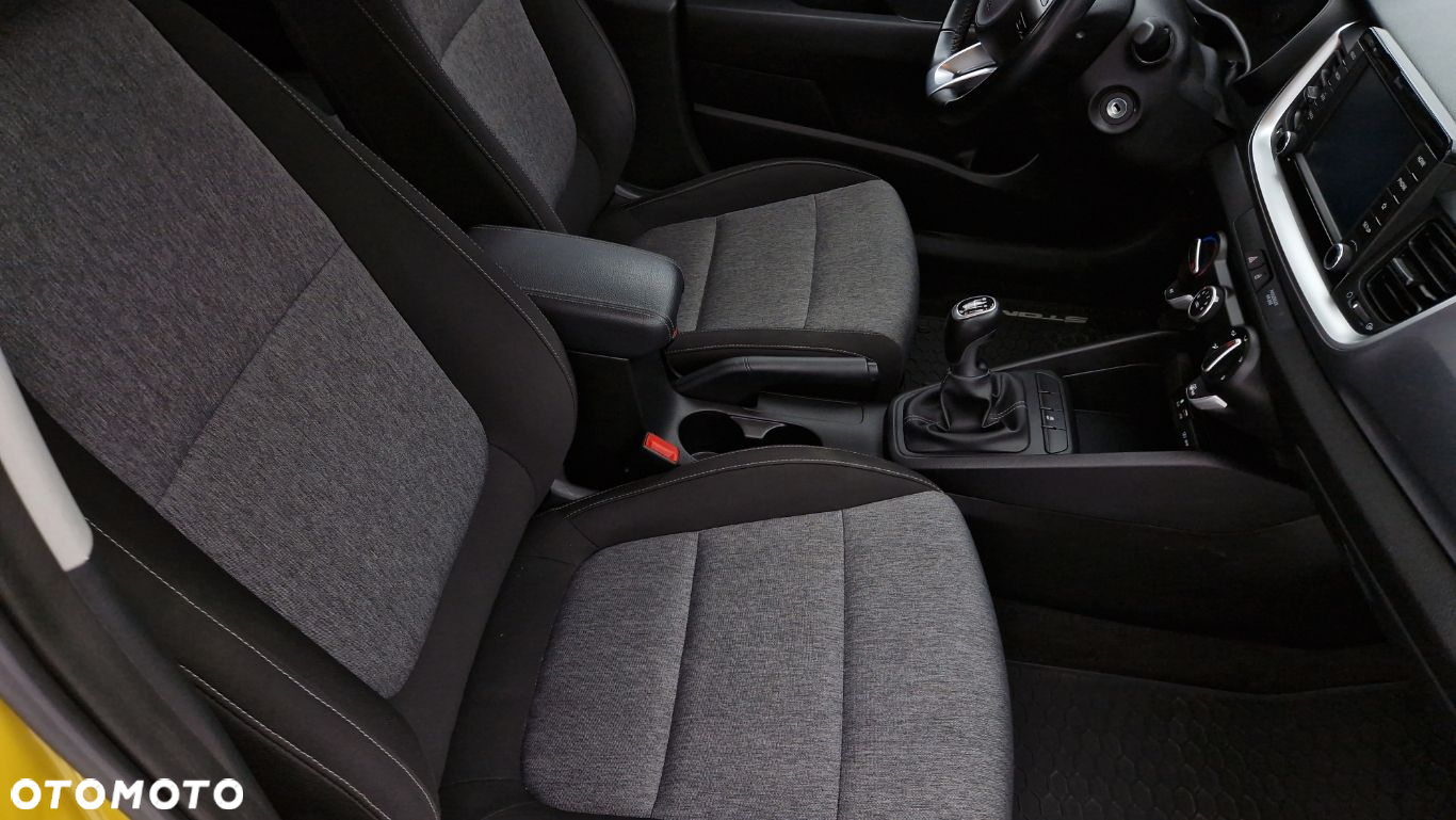 Kia Stonic 1.4 L - 20
