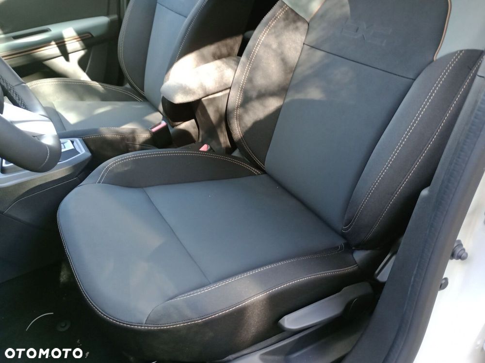Dacia Jogger 1.8 Full Hybrid 155 Extreme MMT 7os - 12