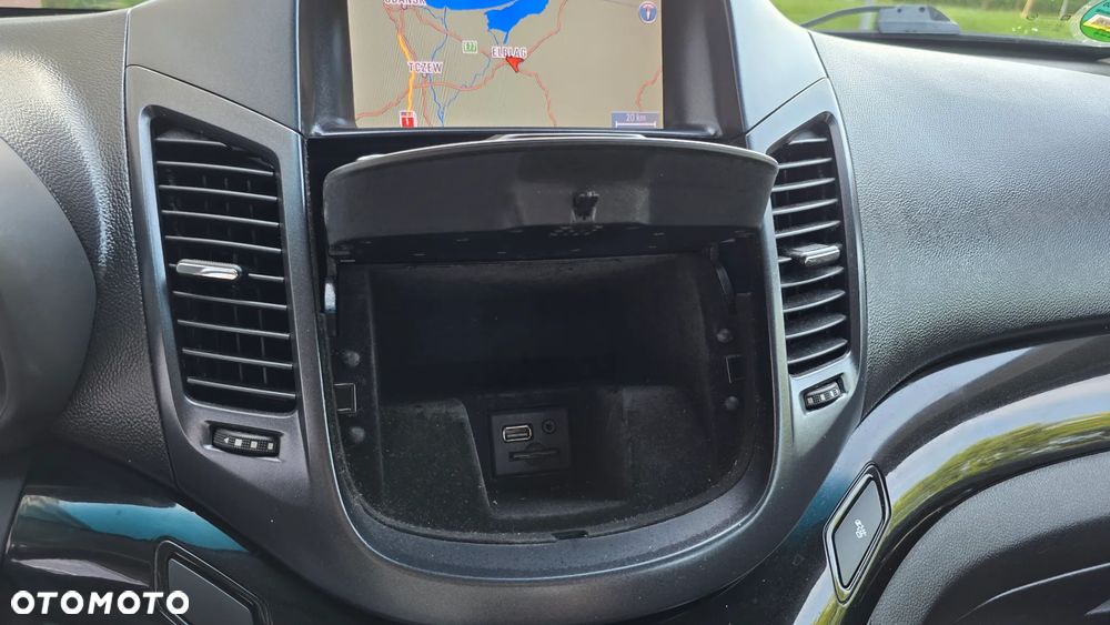 Chevrolet Orlando - 31