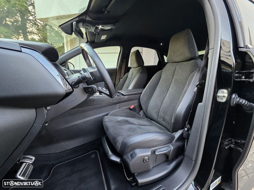 DS DS7 Crossback E-Tense Performance Line EAT8 - 17