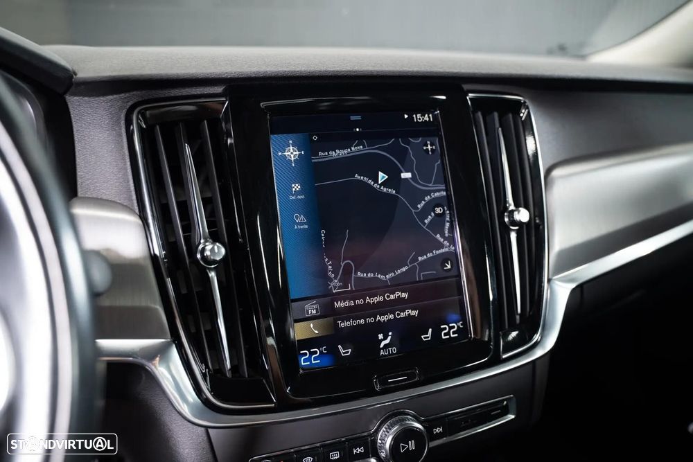 Volvo S90 2.0 D4 Momentum Geartronic - 27