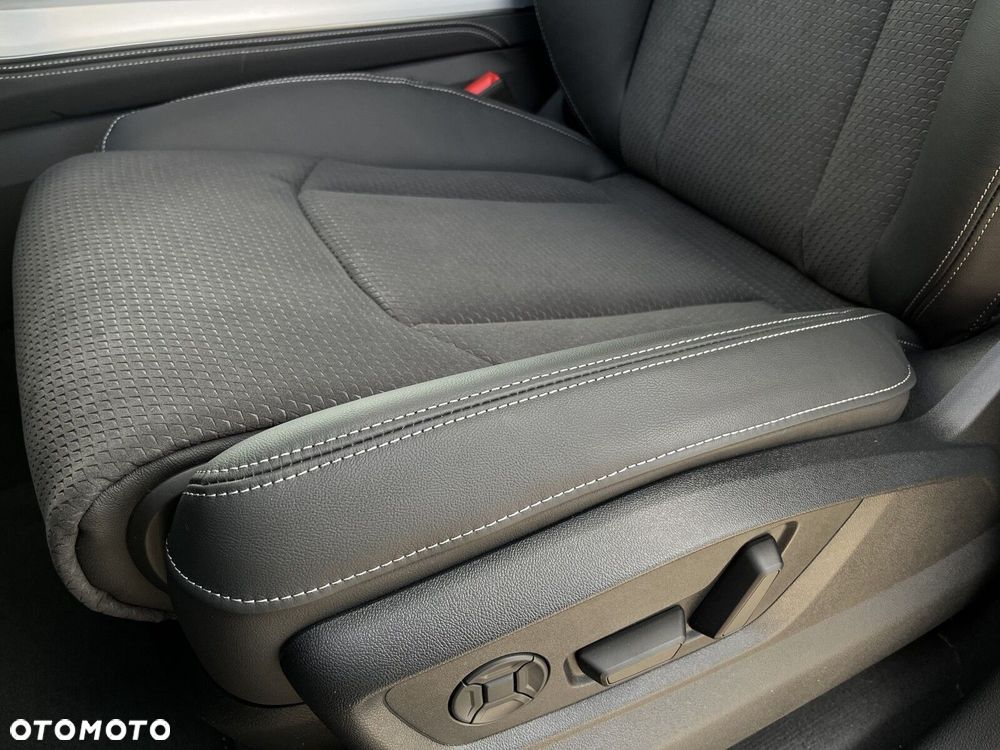Audi Q8 50 TDI mHEV Quattro Tiptronic - 24