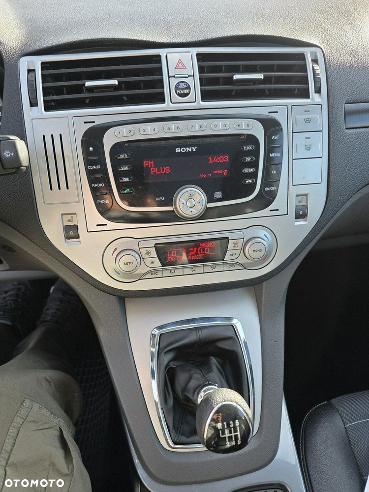 Ford Kuga 2.0 TDCi Titanium - 15