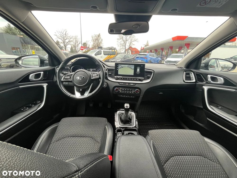 Kia XCeed 1.4 T-GDI L Business Line - 9