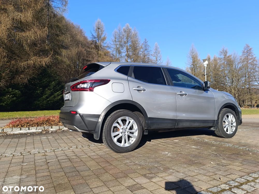 Nissan Qashqai 1.3 DIG-T DCT ZAMA - 11
