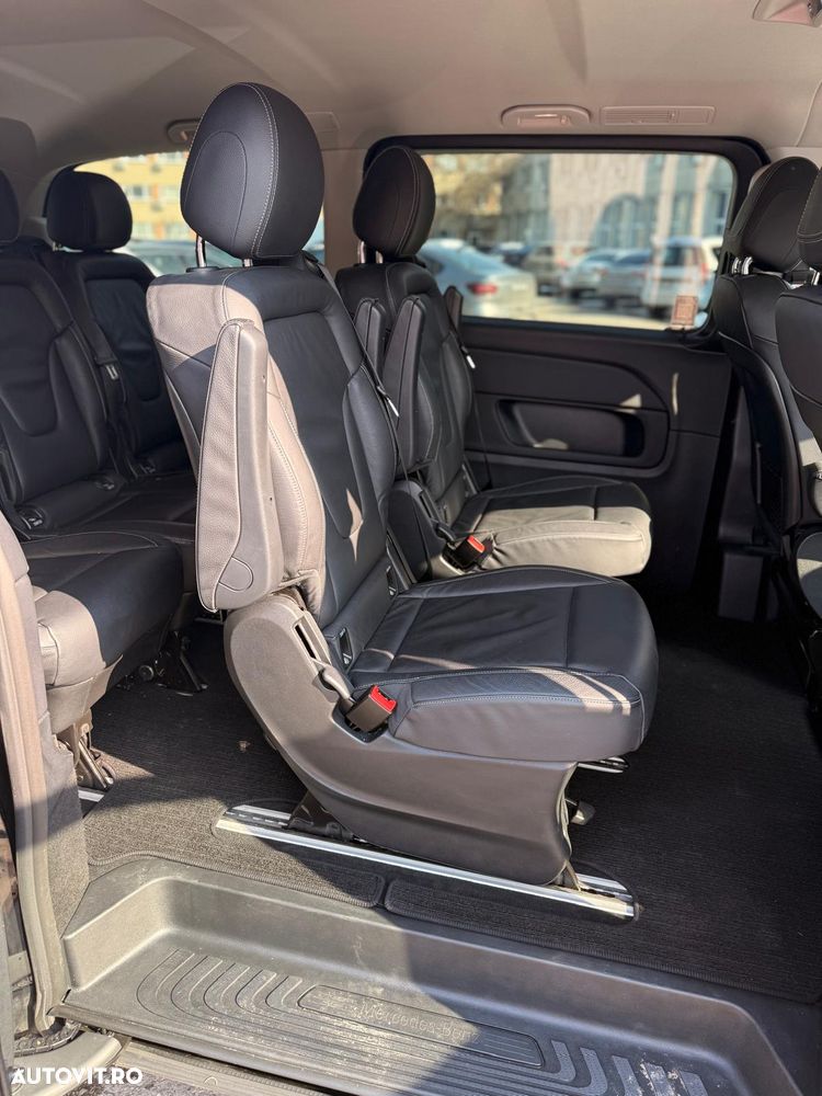 Mercedes-Benz V 300 d Extralang 9G-TRONIC Avantgarde - 21