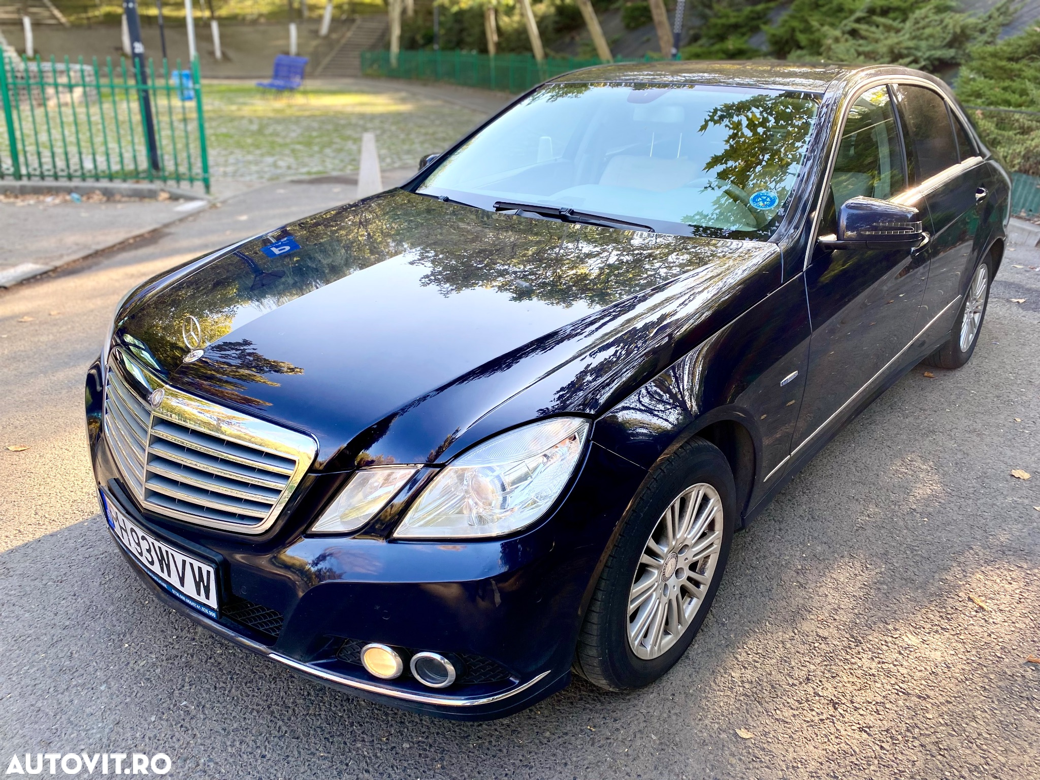 Mercedes-Benz E 220 BlueTEC BlueEFFICIENCY Edition Elegance - 14