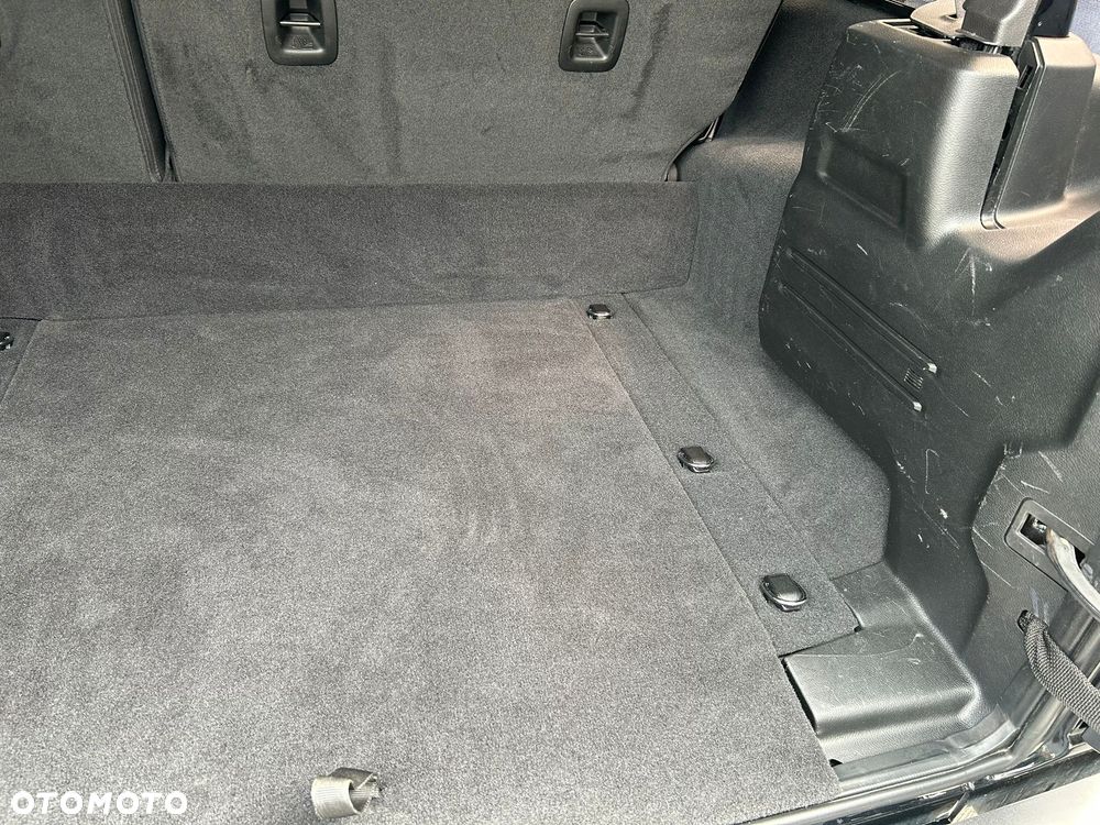 Jeep Wrangler Unlimited GME 2.0 Turbo Sahara - 13