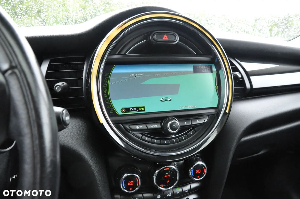 MINI Cooper John Works Trim - 30