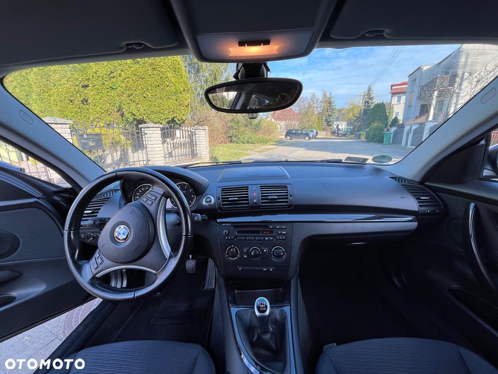 BMW Seria 1 - 12