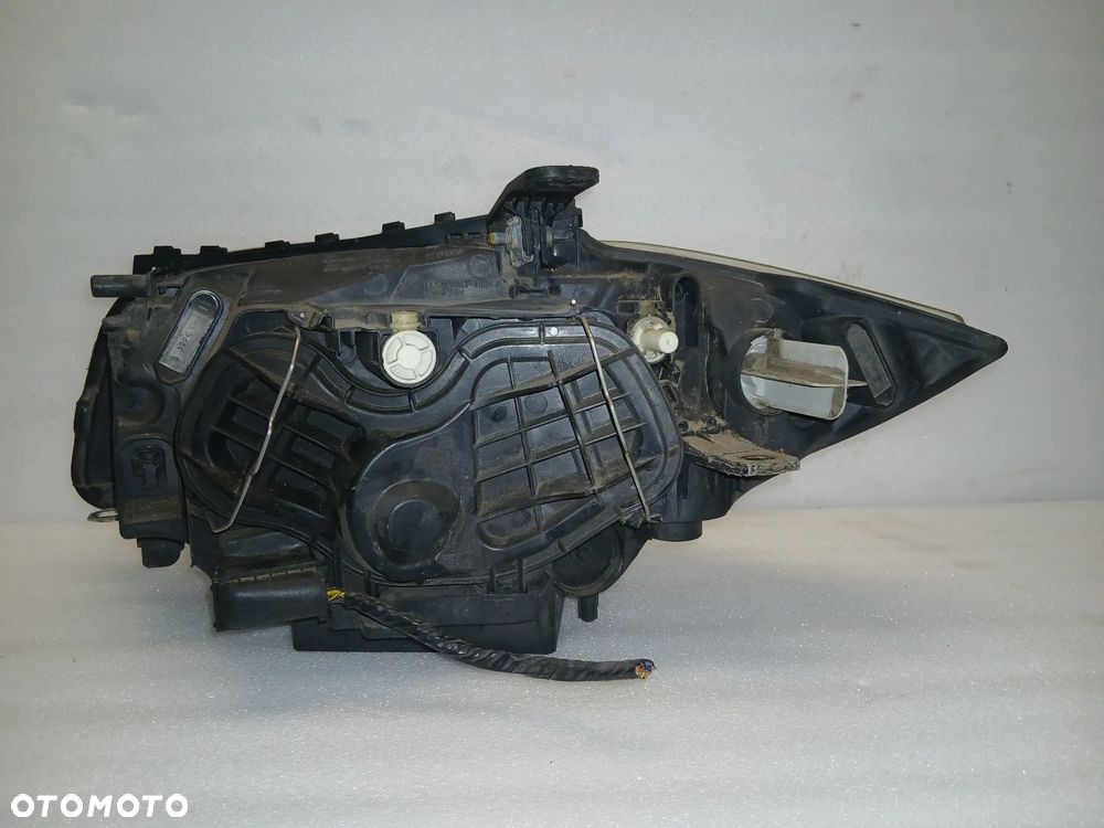 Lampa przednia BMW E87 prawa - 2