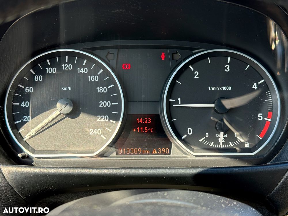 BMW Seria 1 116d - 9