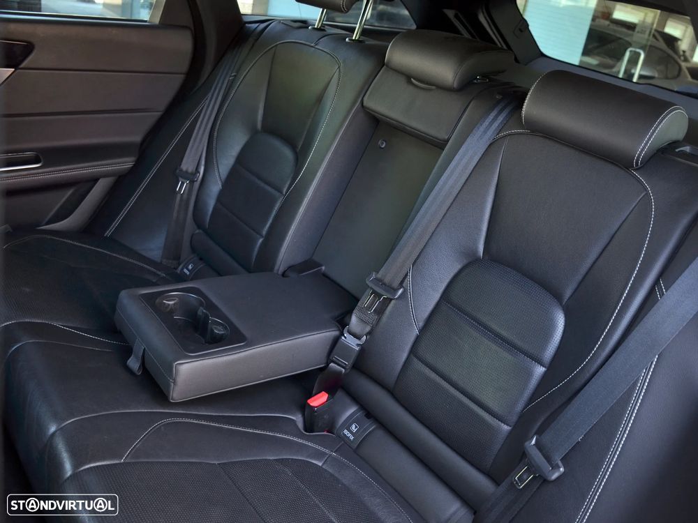 Jaguar XF Sportbrake 2.0 D R-Sport Aut. - 8