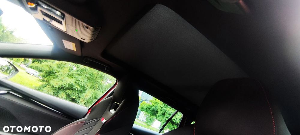 Skoda Octavia 2.0 TSI RS - 17