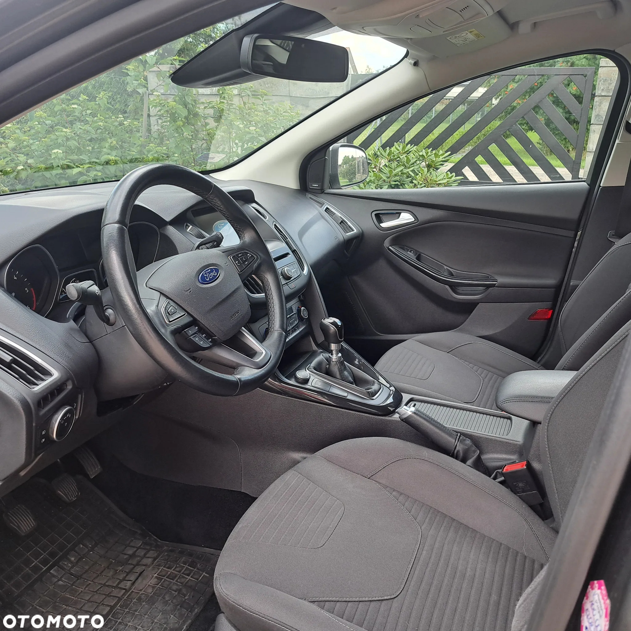 Ford Focus - 17