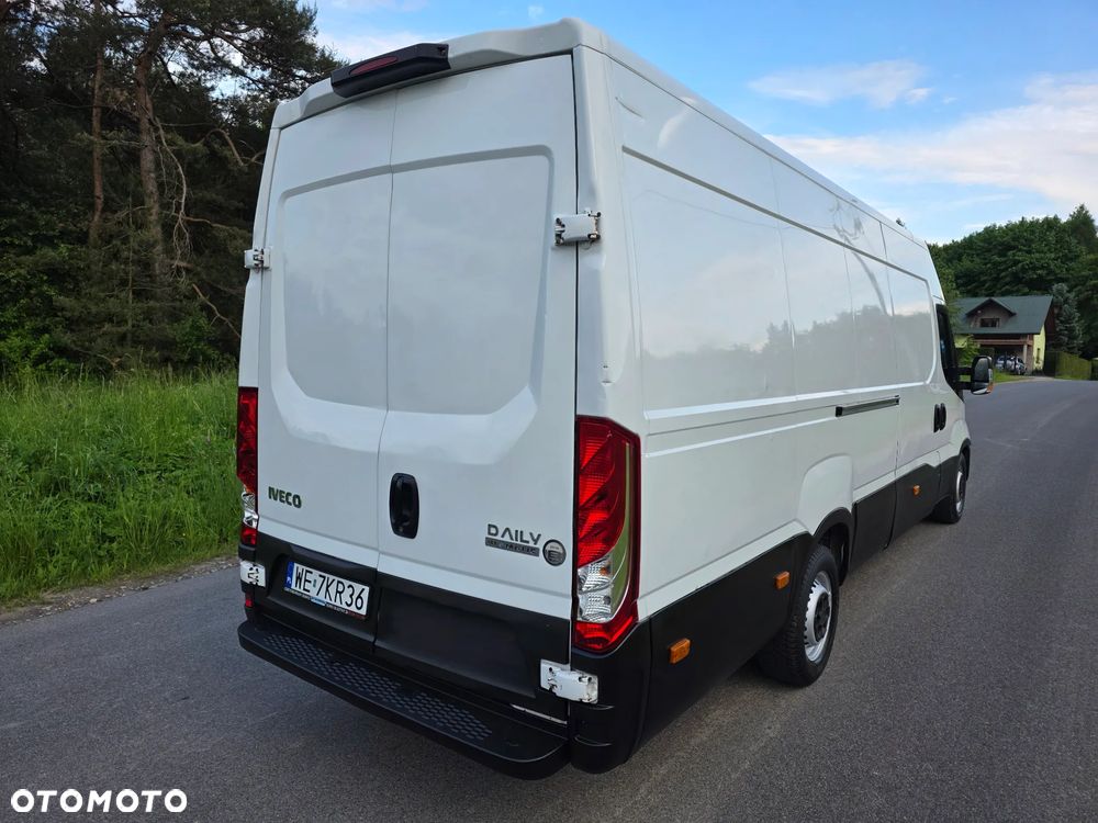 Iveco Daily 35S16 HI MATIC - 32