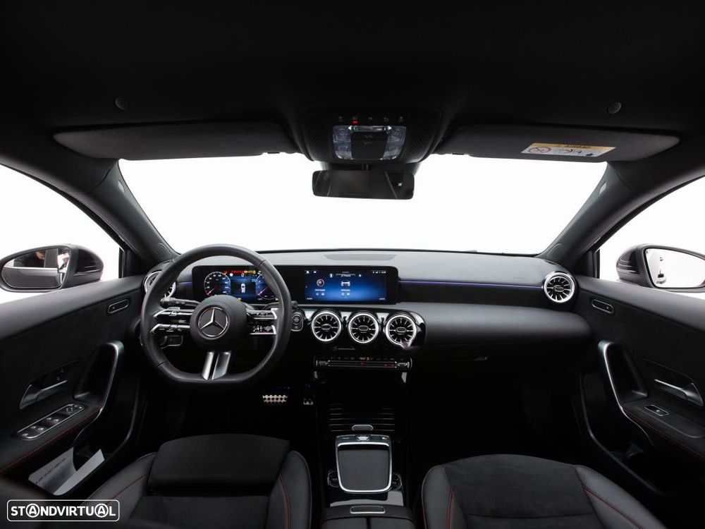 Mercedes-Benz A 200 7G-DCT AMG Line - 6