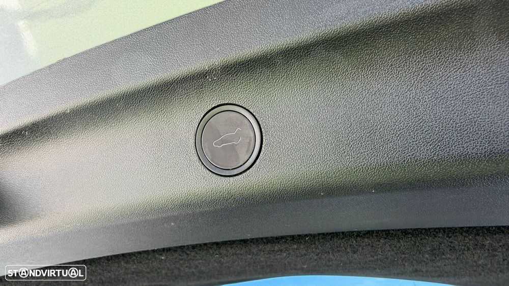 Tesla Model Y Performance Tração Integral - 11
