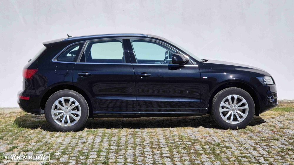 Audi Q5 2.0 TDi quattro Business Line S-line S-tronic - 4