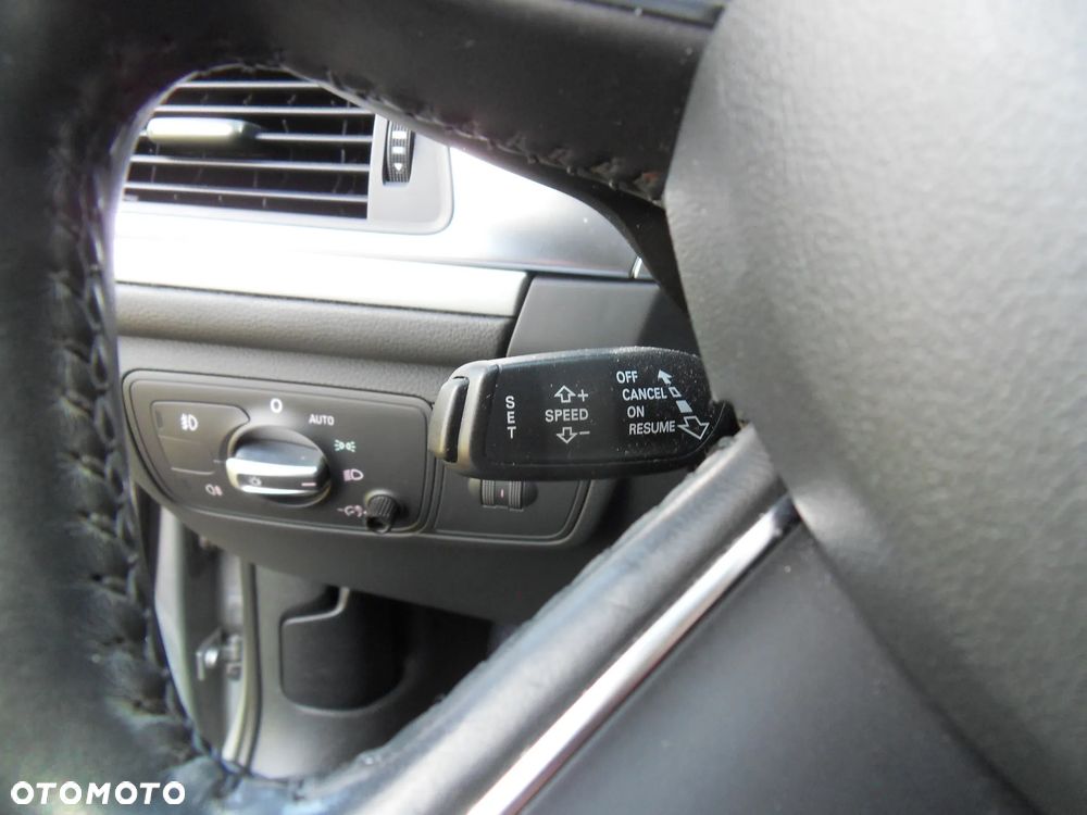 Audi A6 Avant 2.0 TDI DPF multitronic - 26