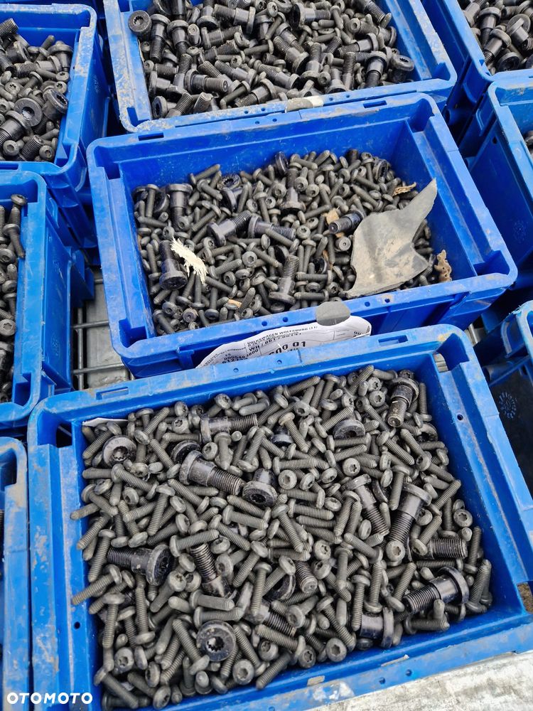 śruby samochodowe - 3