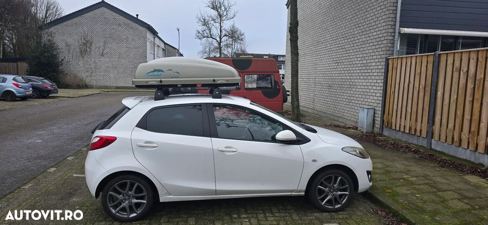 Mazda 2 - 11