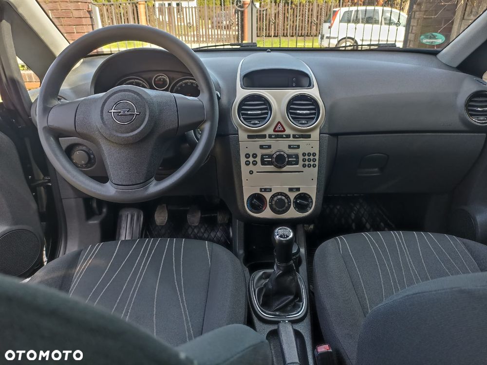 Opel Corsa - 16