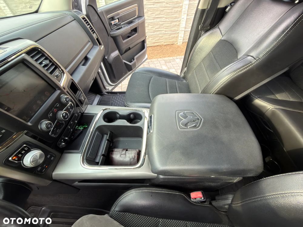 RAM 1500 - 16