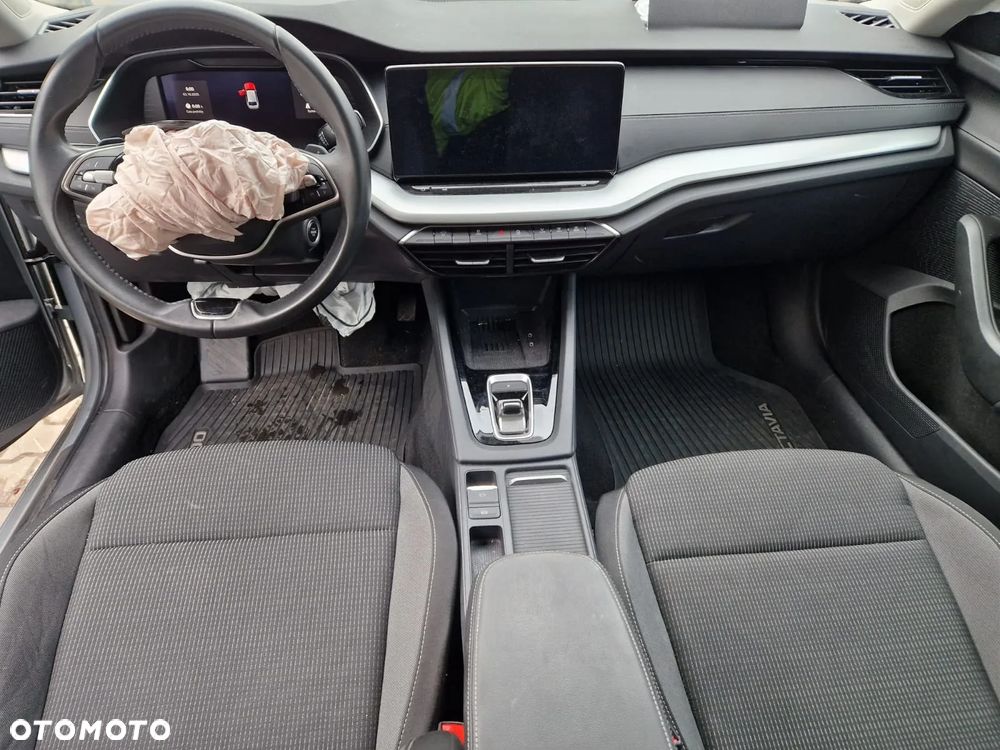 Skoda Octavia 2.0 TDI DSG Selection - 17