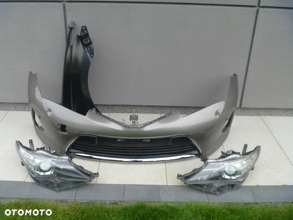TOYOTA AURIS II ZDERZAK PRZEDNI KRATKI ORYGINAŁ 6 PDC SPRYSKI