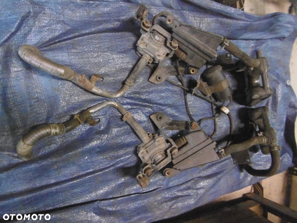 ZAWÓR ZBIORNIK PRZEWÓD POWIETRZA PRAWY PRZÓD 1481230P12 V3002-091 NISSAN 300ZX TT Z32 - 2