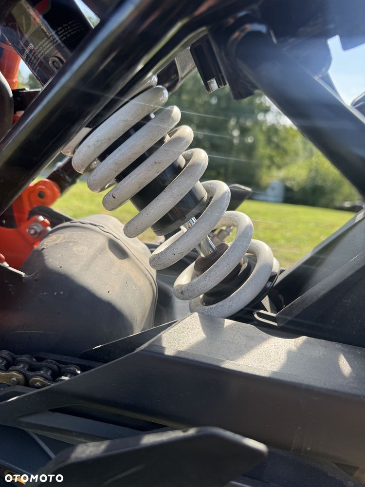 KTM Duke 390 - 7