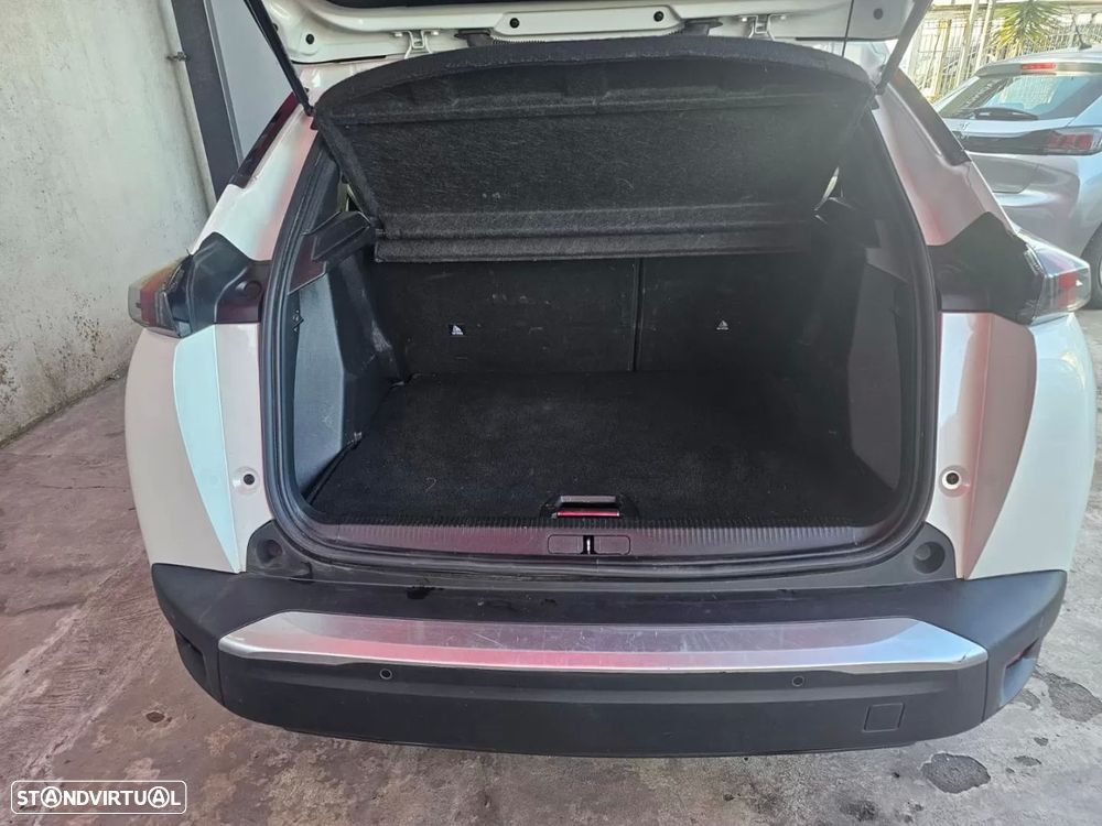Peugeot e-2008 50 kWh Allure Pack - 14
