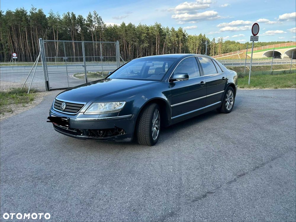 Volkswagen Phaeton - 2