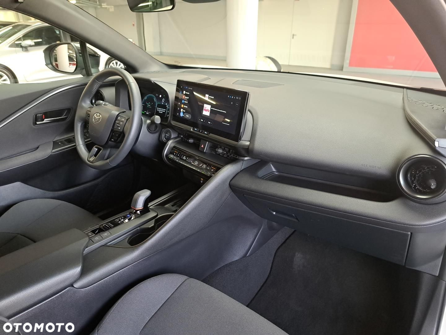 Toyota C-HR - 15