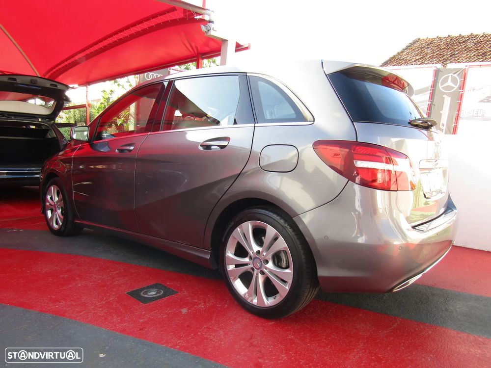 Mercedes-Benz B 200 CDi Style - 26