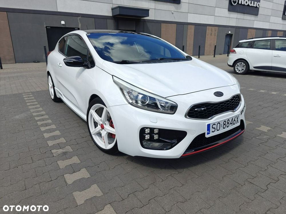Kia Ceed - 30