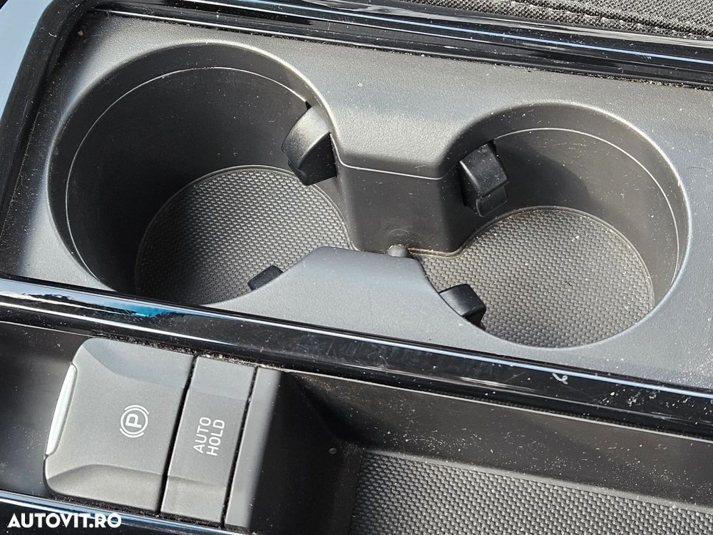 Hyundai i30 1.5 T-GDI 140CP M/T MHEV Highway - 32
