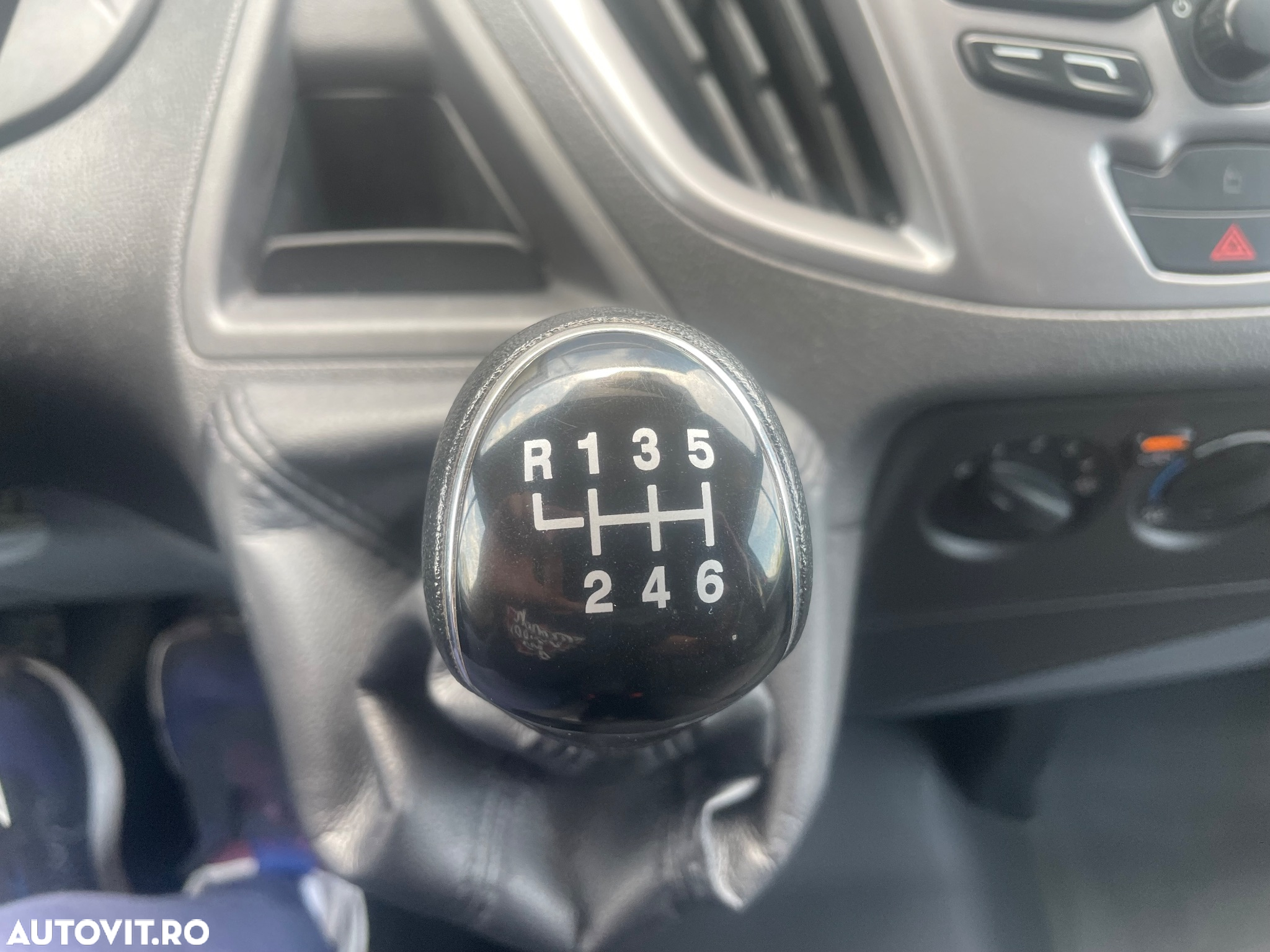 Ford Transit Custom - 27