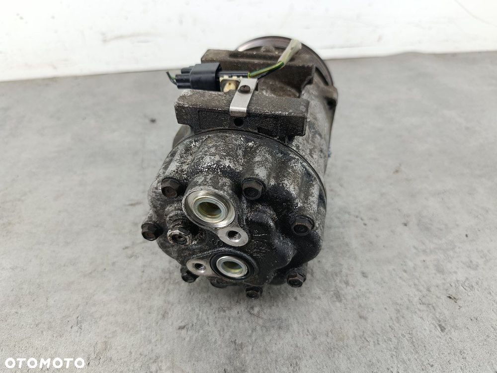 POMPA, SPRĘŻARKA KLIMATYZACJI VOLVO V50 SD7V16 SANDEN 2.0 D - 3