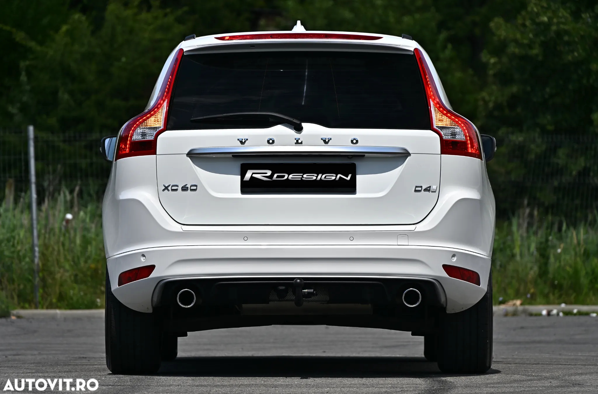Volvo XC 60 D5AWD R-Design - 7