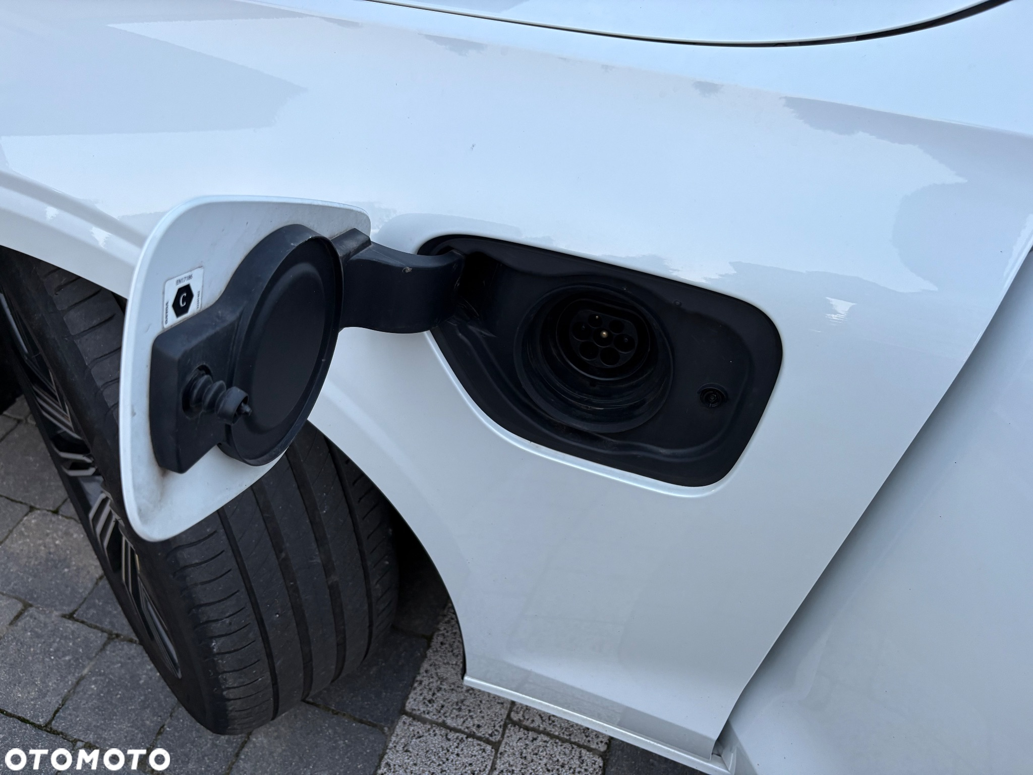 Volvo V60 T6 AWD Recharge Geartronic Inscription - 39